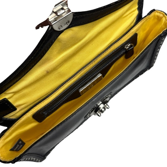 Gianni Bini Black Leather Silver Studded Wristlet Clutch - Picture 4 of 4